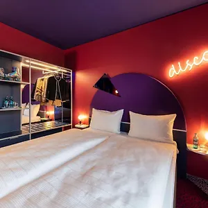 hotellátogatás