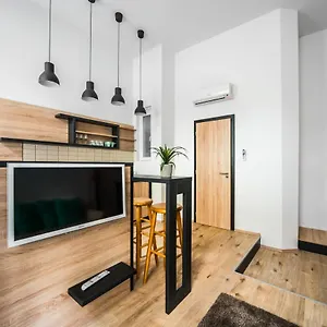 New Dob 53/3 Center Appartement